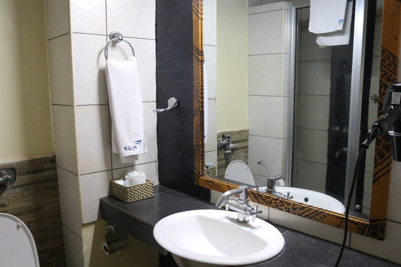 Voi Safari Lodge Экстерьер фото